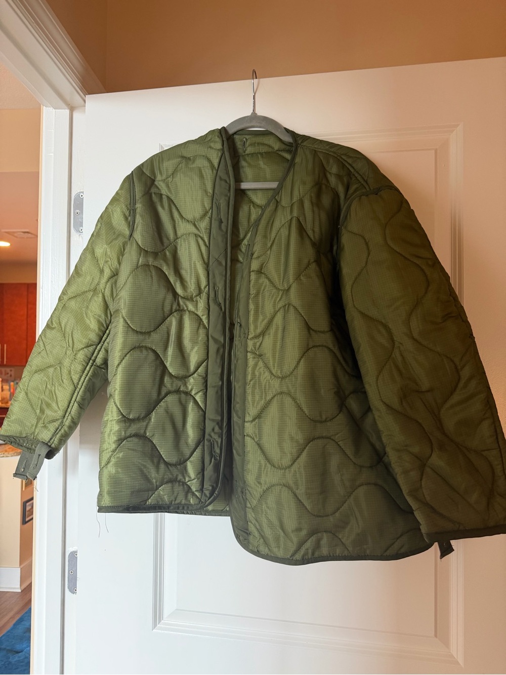 Vintage Army Insert Olive Quilted Lightweight Women’s Jacket - Picture 3 of 4